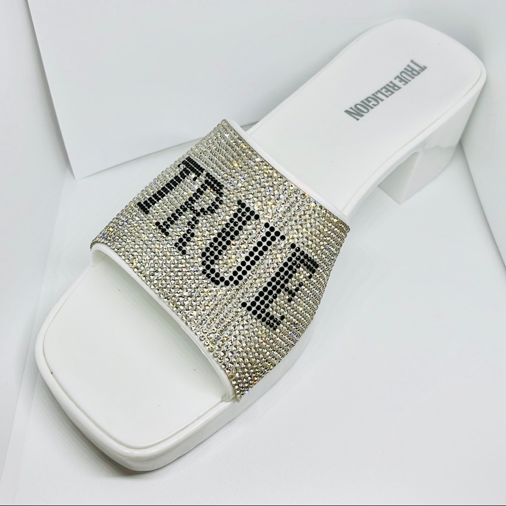 True Religion White Jelly With crystallized logo open toe and has 3inches heels.